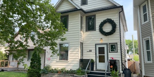 309 Harvard Ave W