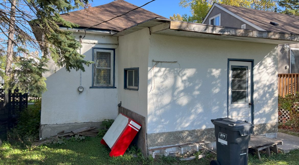 224 Melrose E 007