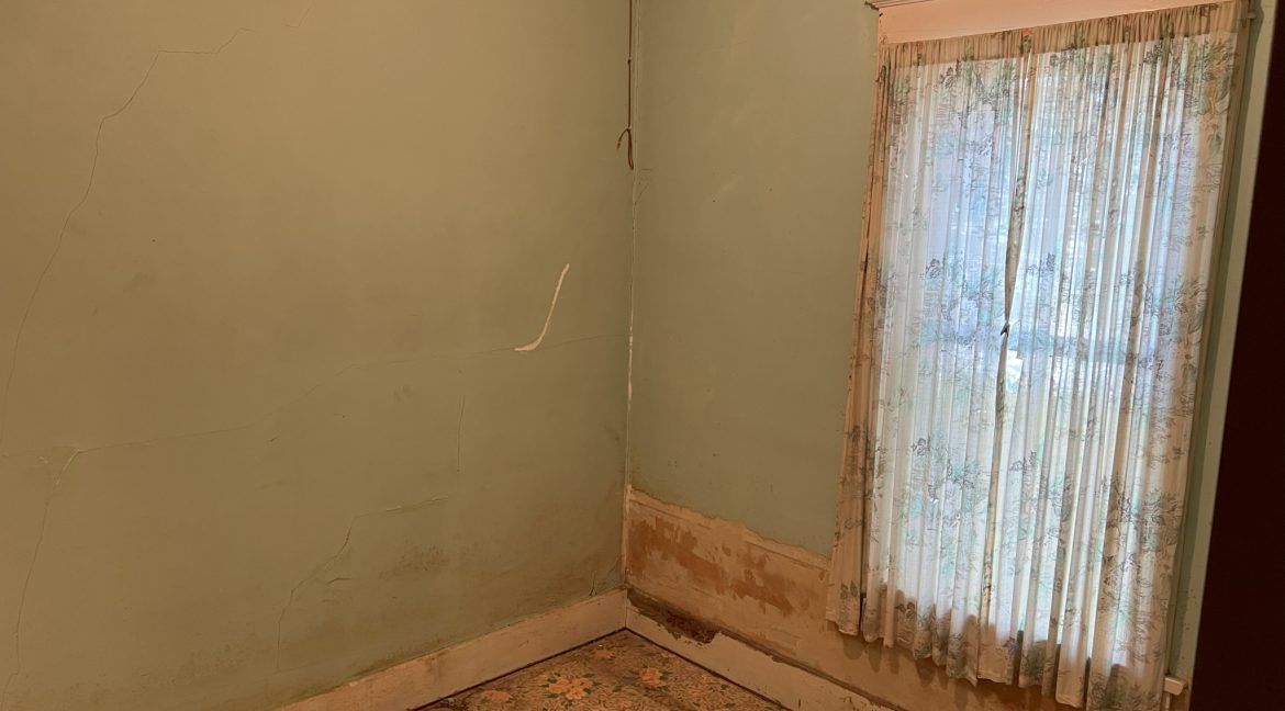 224 Melrose E 025