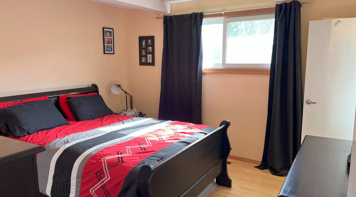 404 Edward W 032