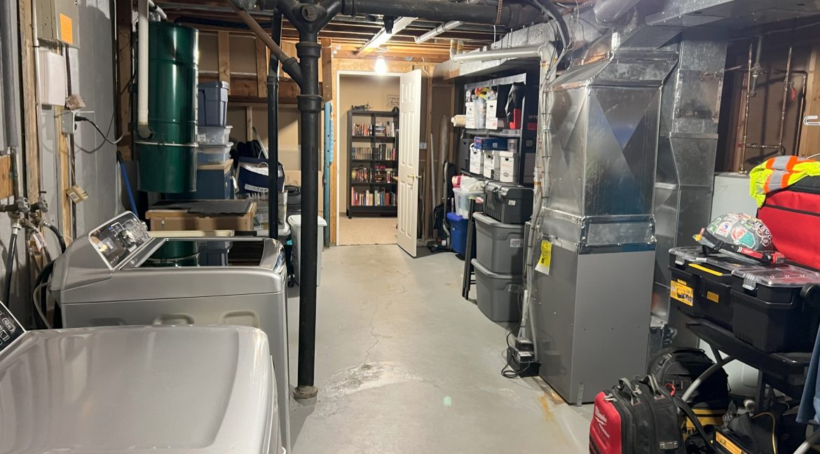 404 Edward W 065