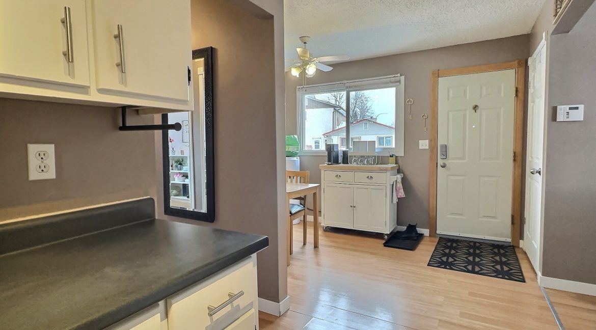 860 McMeans_kitchen 4