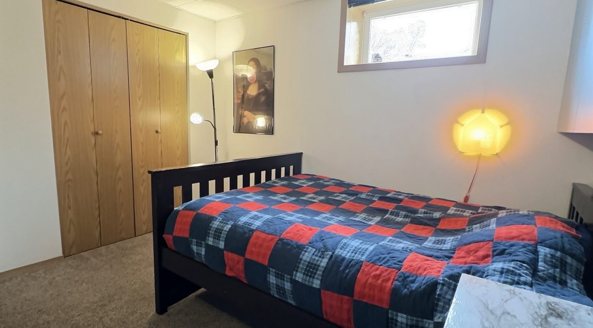 124 Granville_IMG_2345