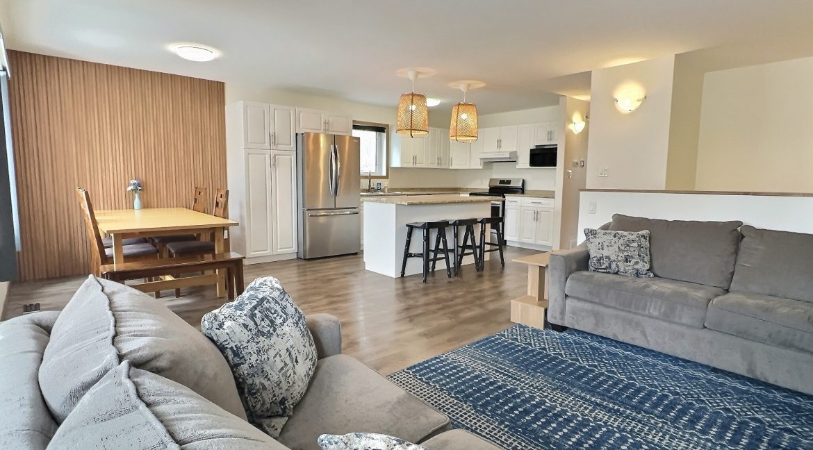 124 Granville_IMG_2356