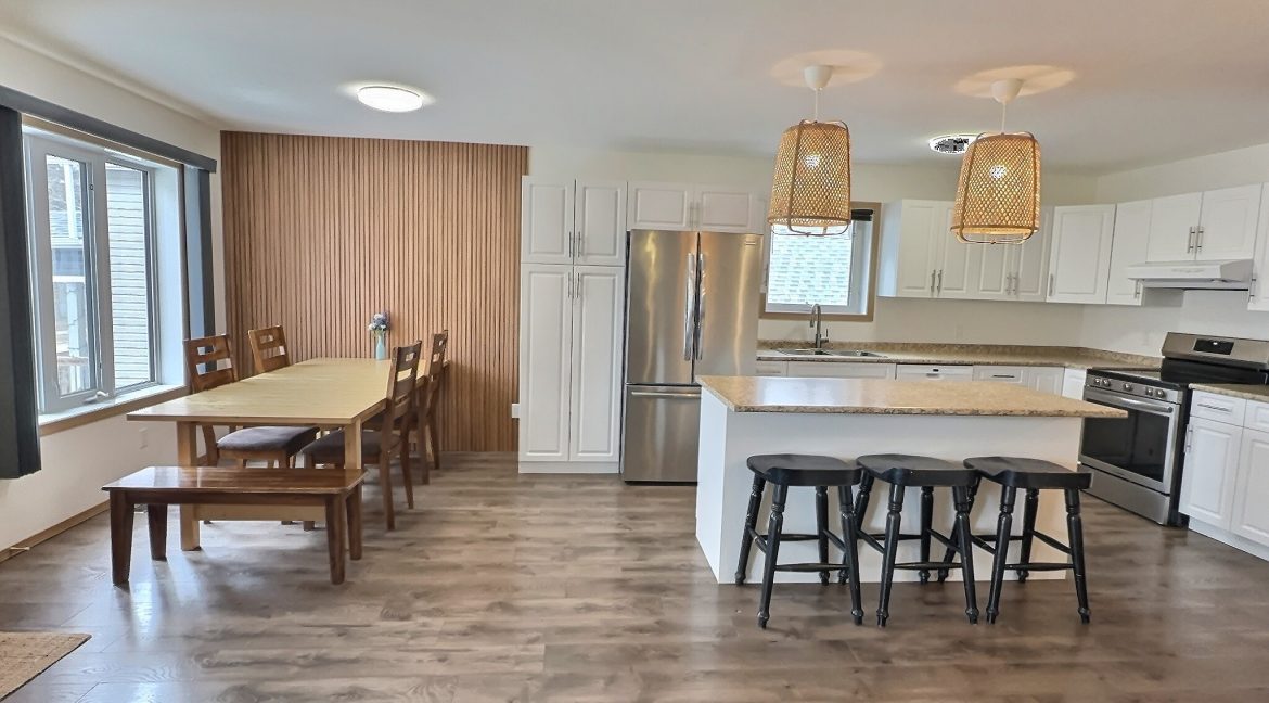 124 Granville_IMG_2364