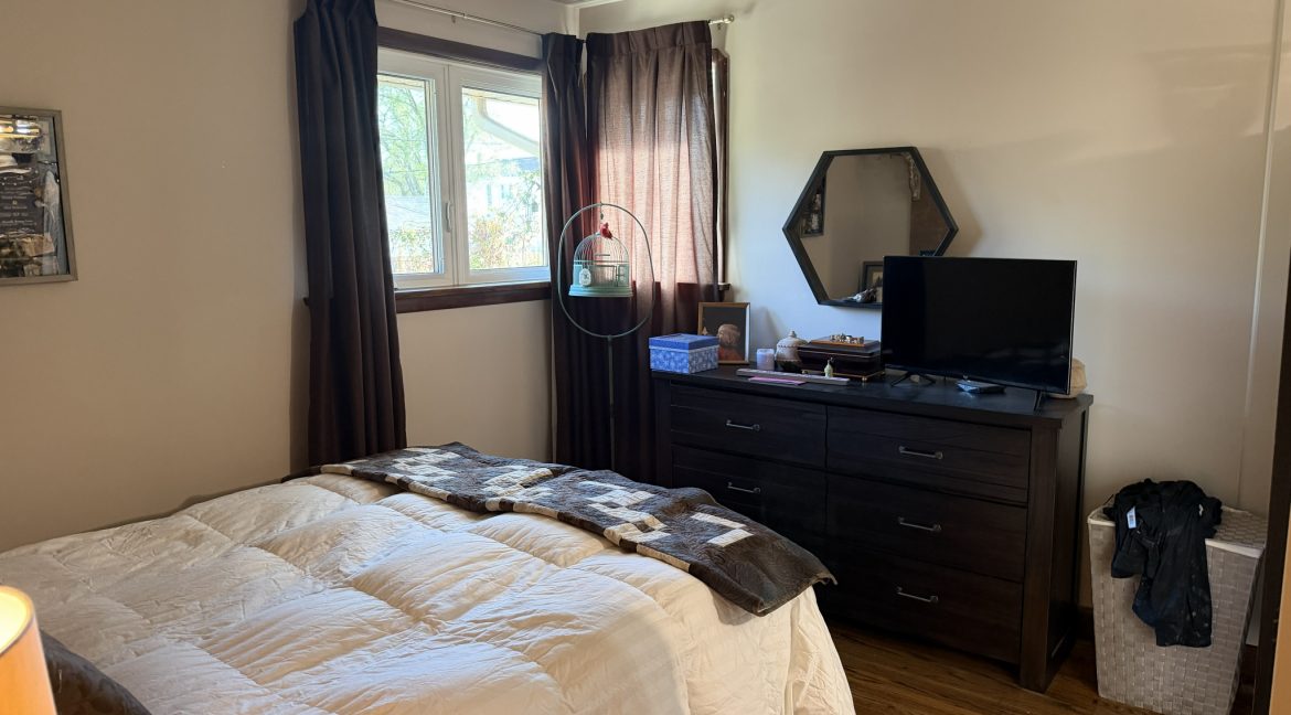 118 Whittier W 044