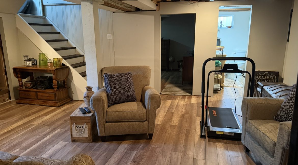118 Whittier W 062