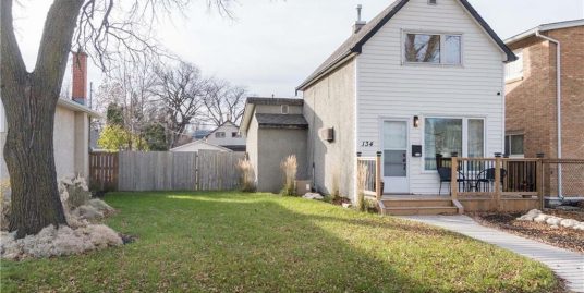 134 Kildare Ave. E. Transcona