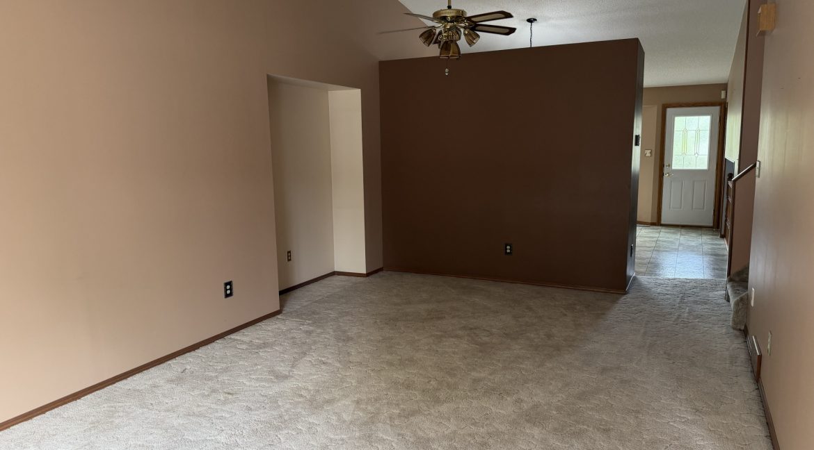 70 Sand Point 013