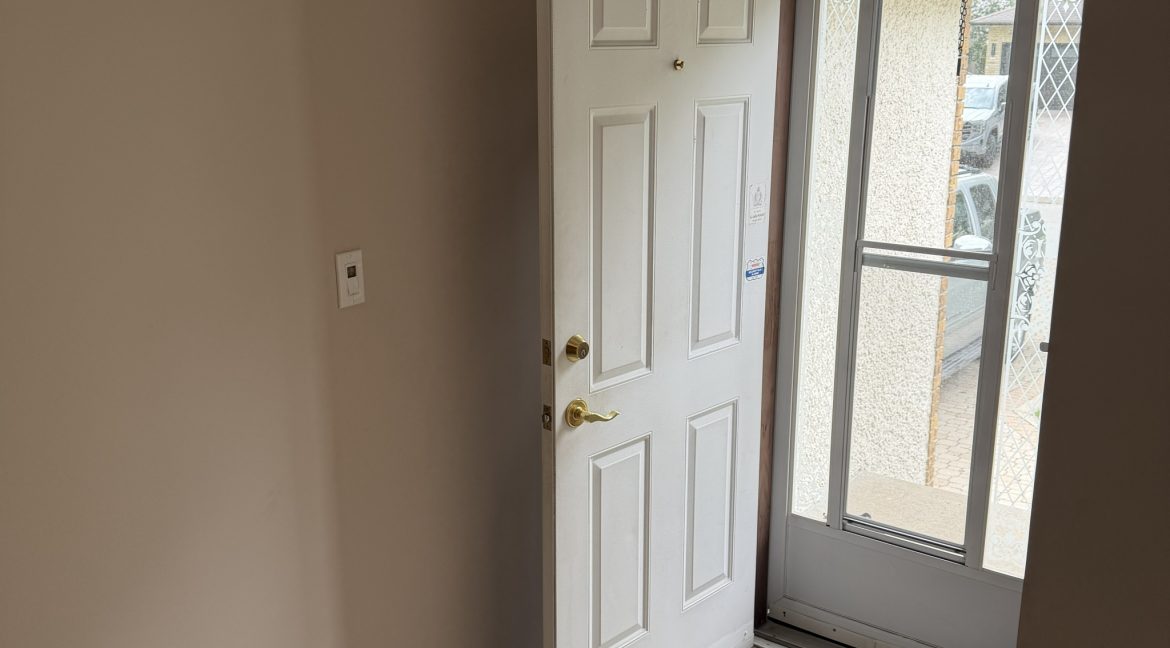 70 Sand Point 016