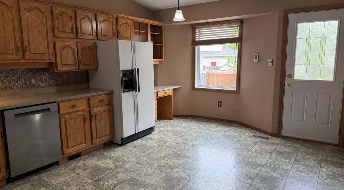 70 Sand Point 020