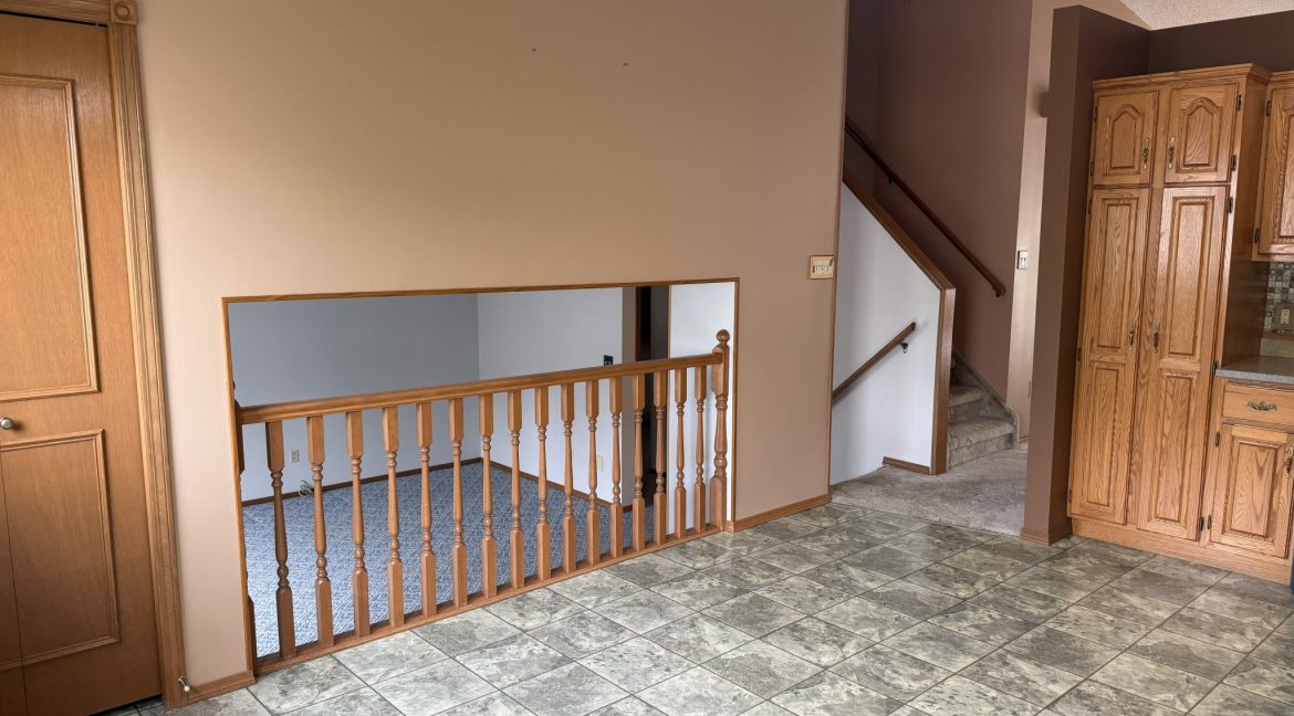 70 Sand Point 024