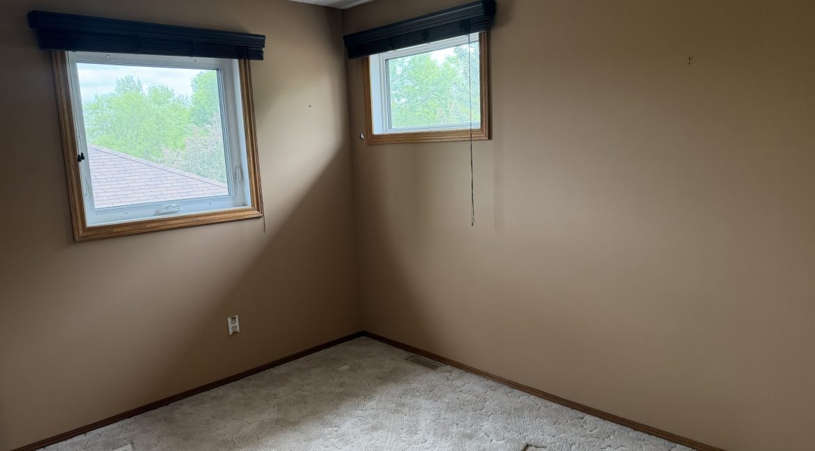70 Sand Point 038