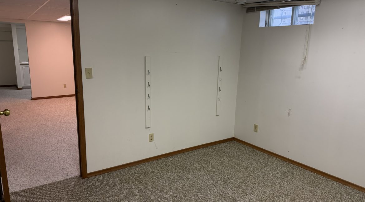 70 Sand Point 064