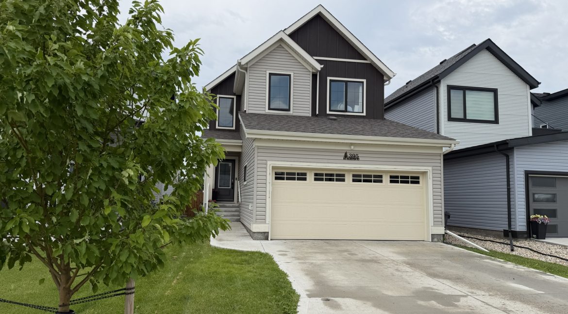 395 Big Bluestem Rd 004
