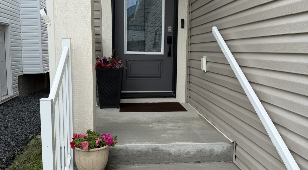 395 Big Bluestem Rd 011