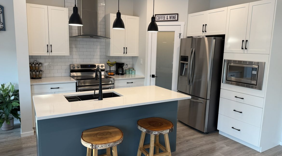 395 Big Bluestem Rd 033