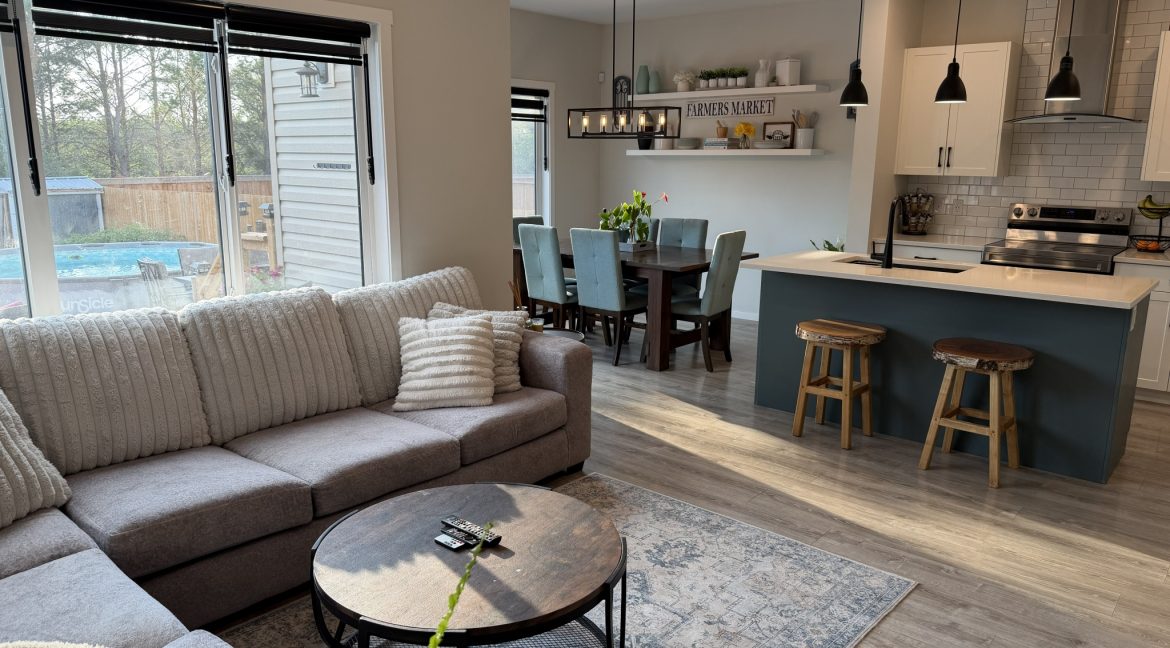 395 Big Bluestem Rd 043