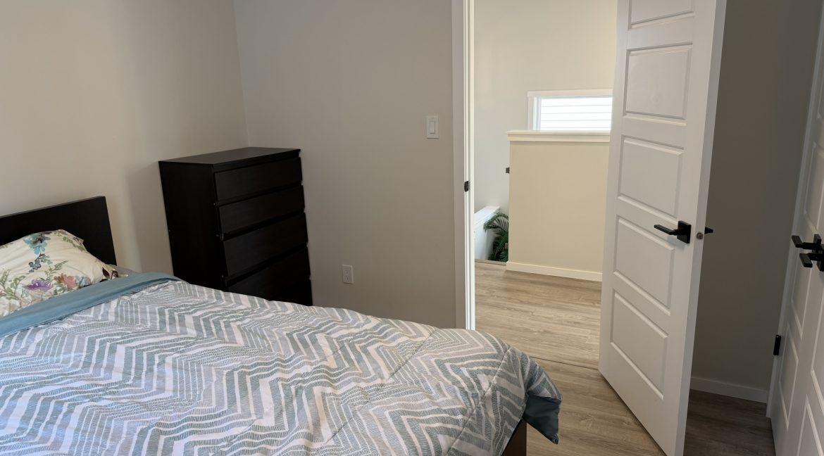 395 Big Bluestem Rd 063