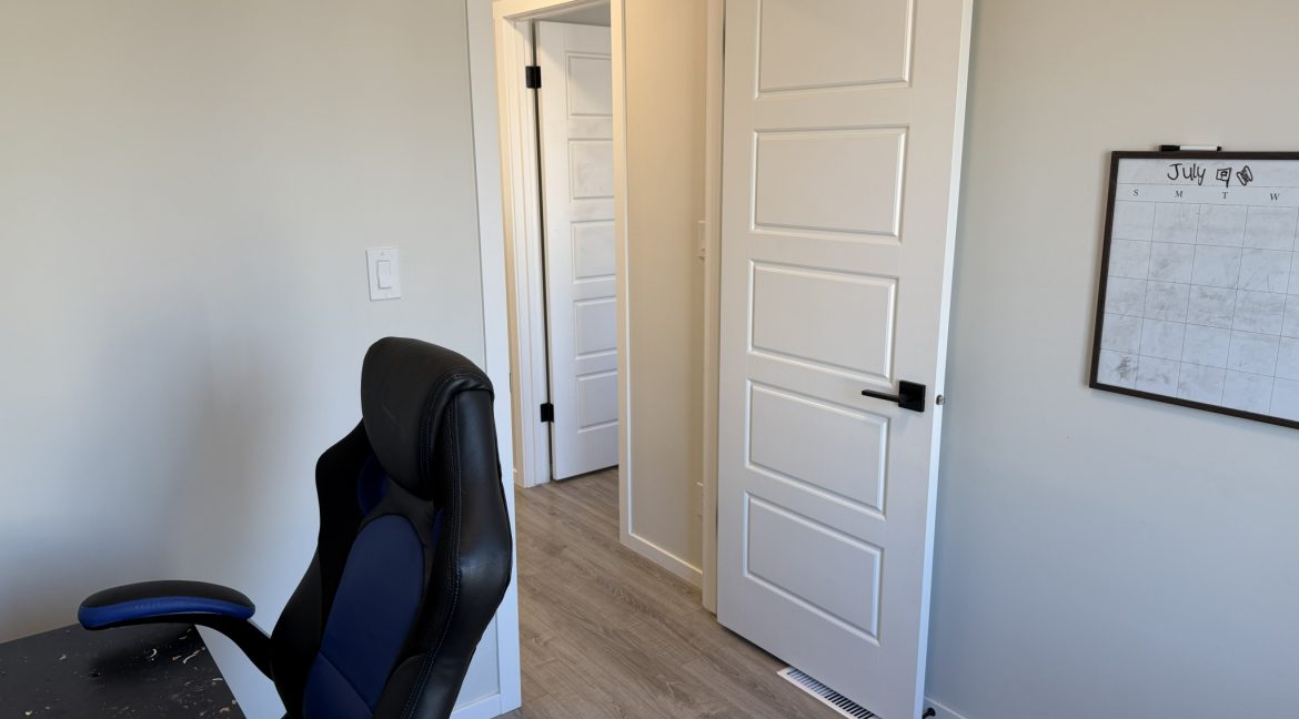 395 Big Bluestem Rd 071