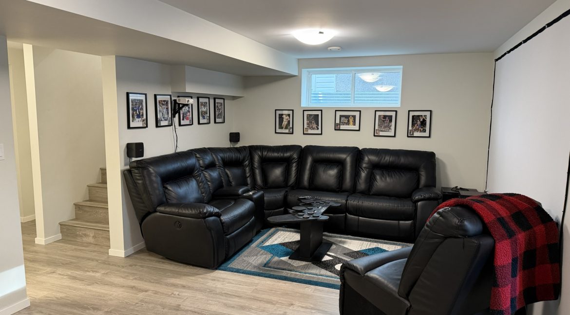 395 Big Bluestem Rd 081