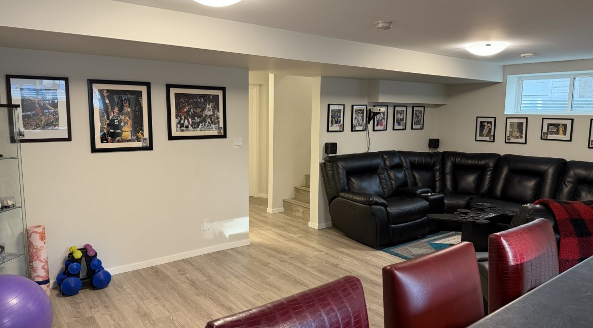 395 Big Bluestem Rd 088