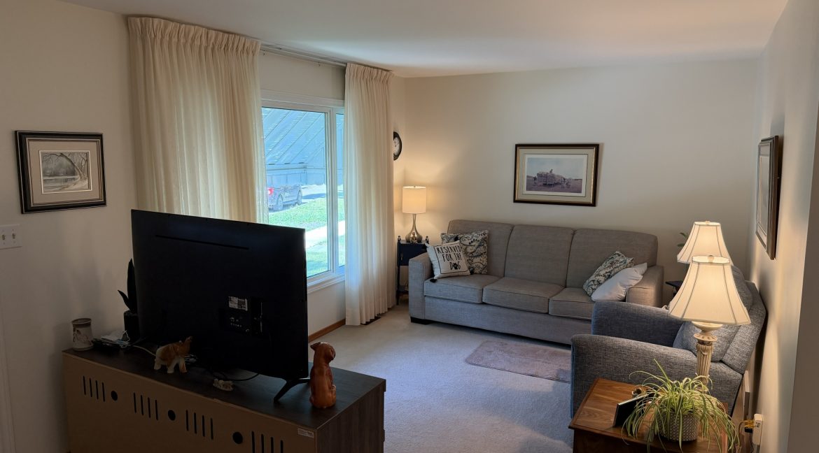 11 Park Circle 021