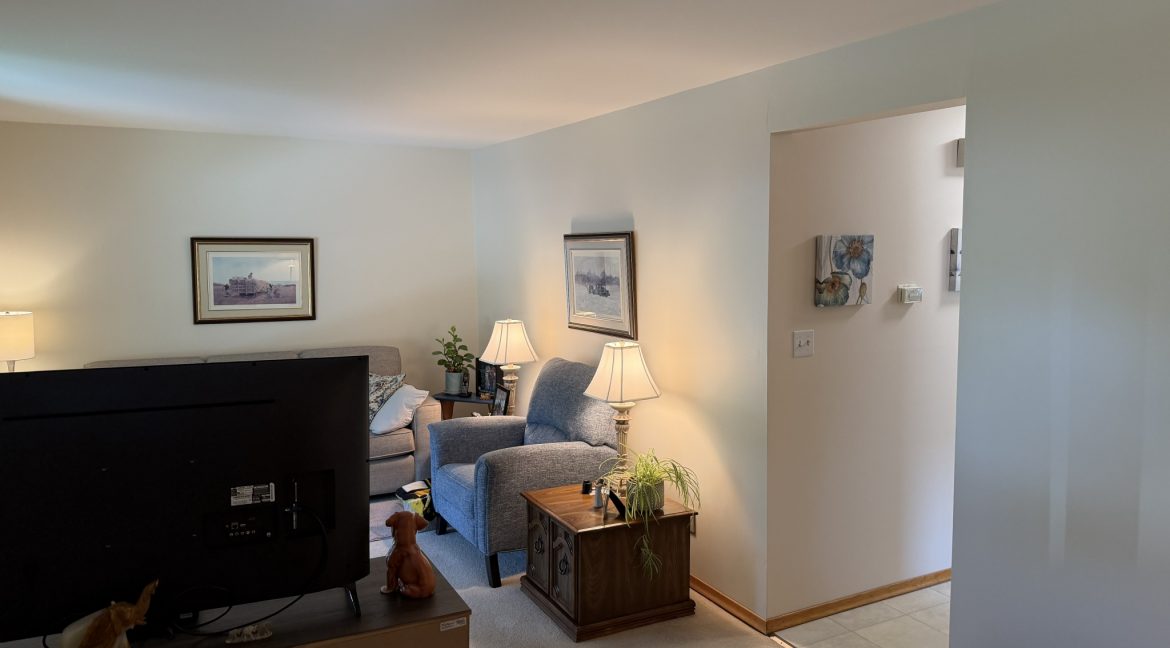 11 Park Circle 023
