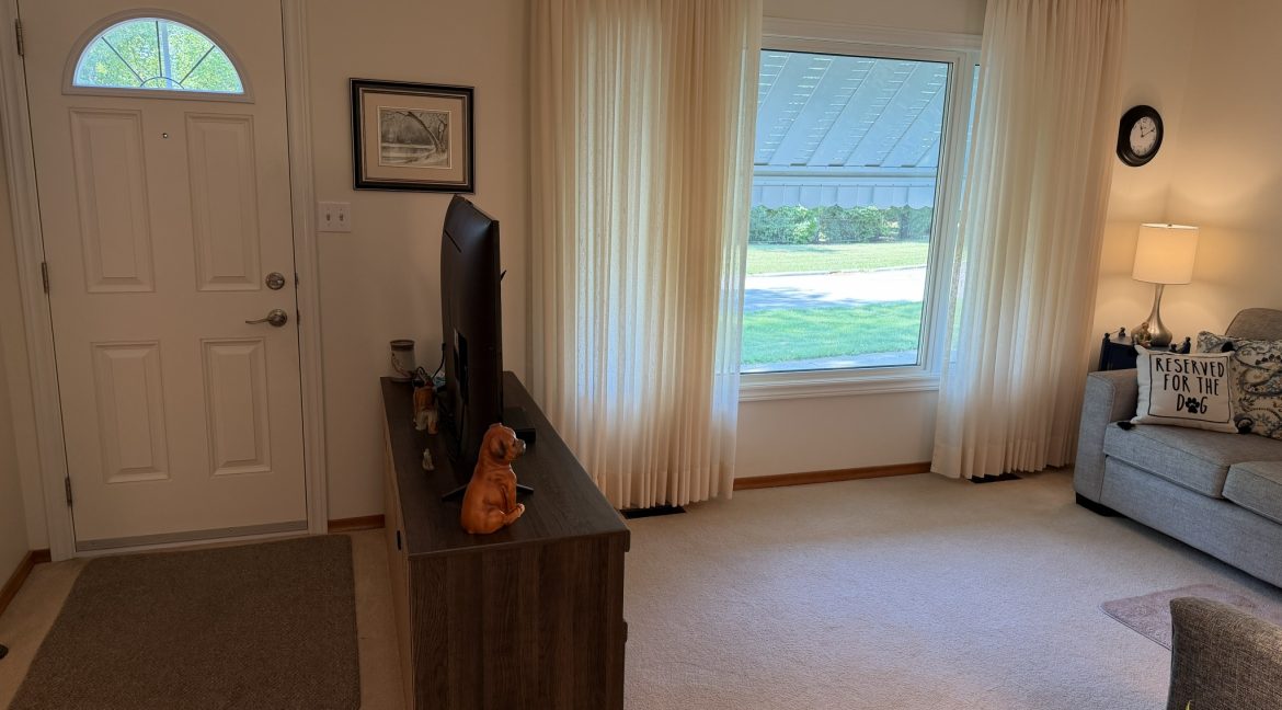 11 Park Circle 025