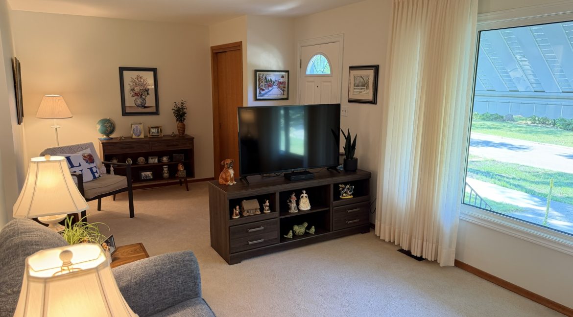 11 Park Circle 029