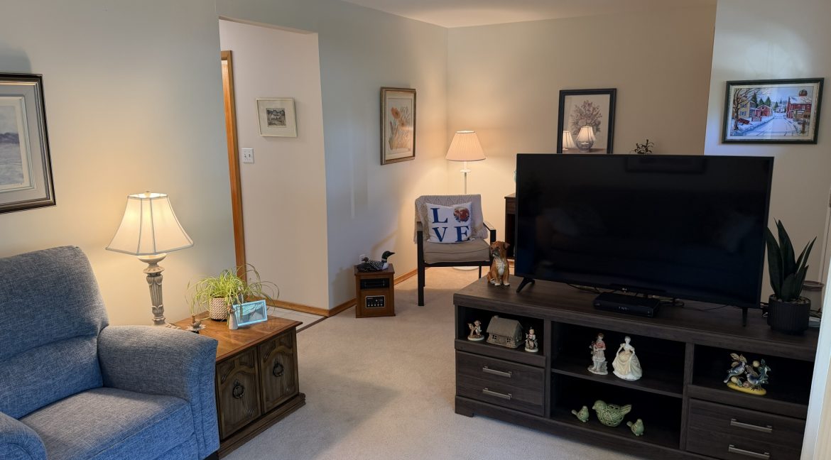 11 Park Circle 031
