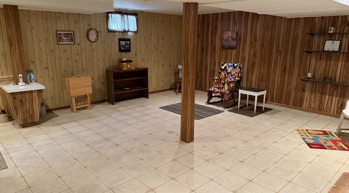 11 Park Circle 066