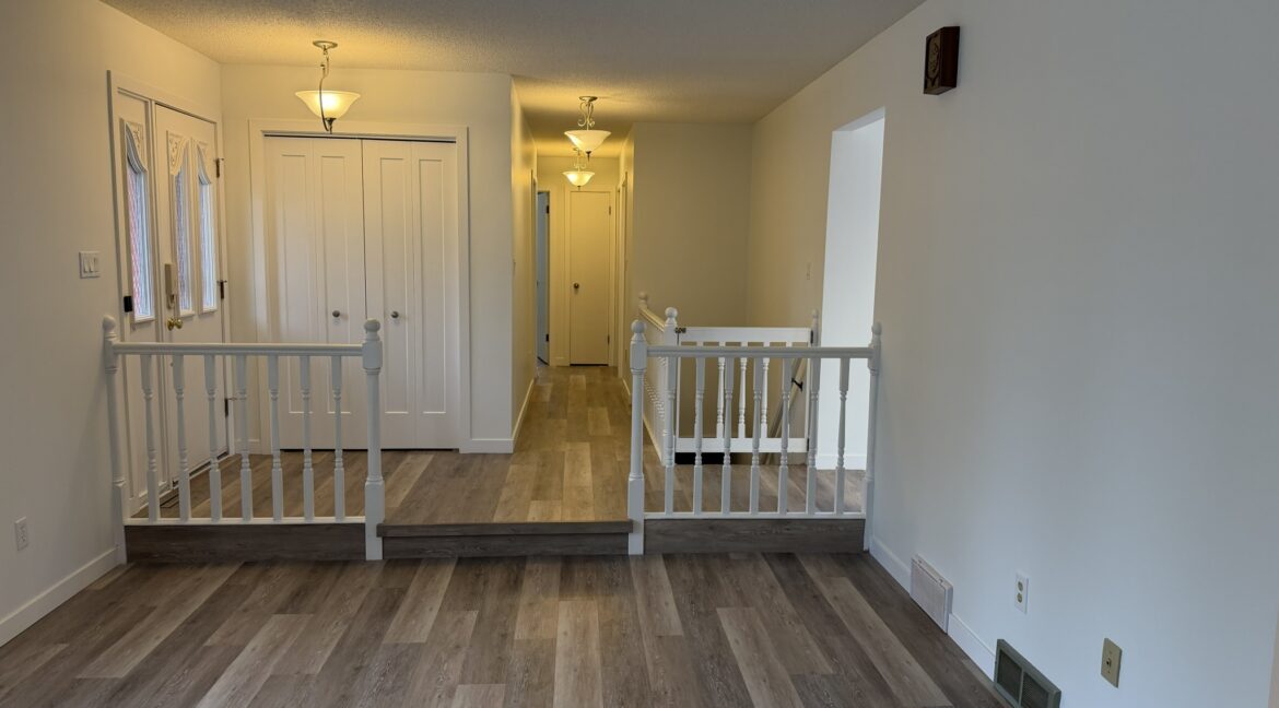 90 Spring Meadow Cr 020
