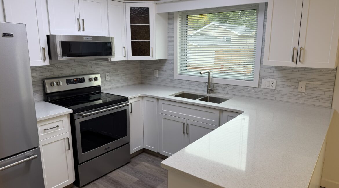 90 Spring Meadow Cr 034