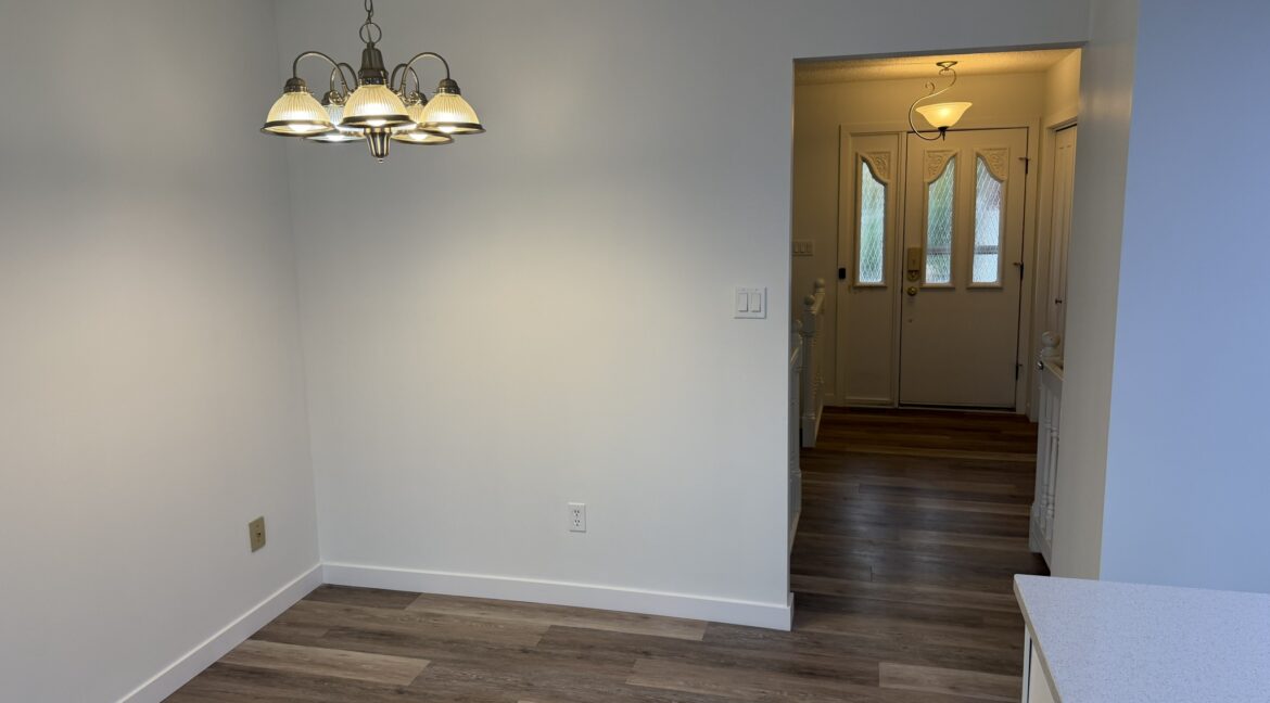 90 Spring Meadow Cr 040