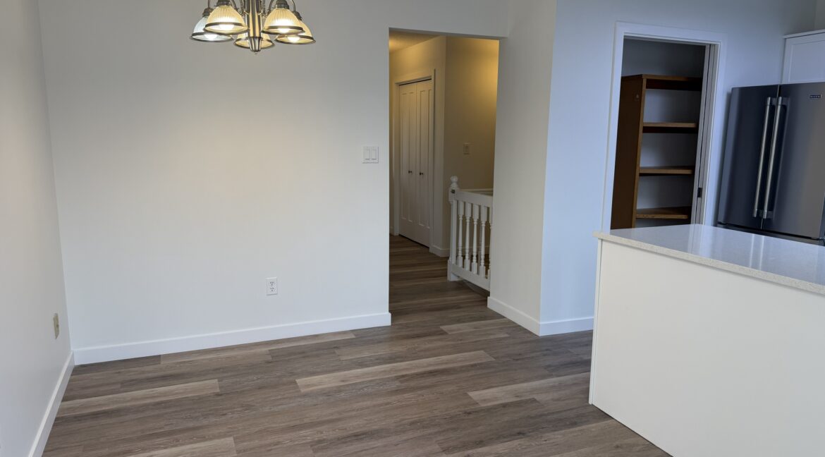 90 Spring Meadow Cr 041
