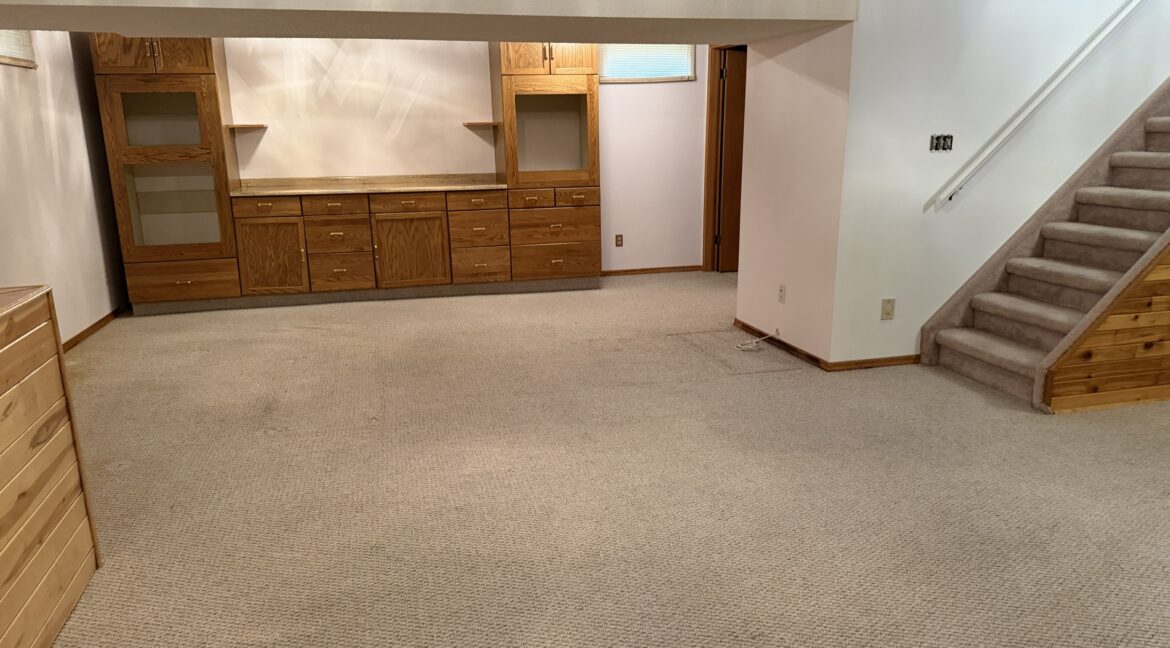 90 Spring Meadow Cr 074