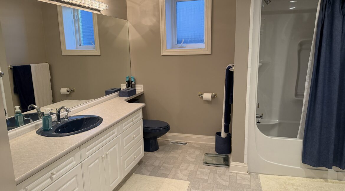 100 Vanderbilt 087